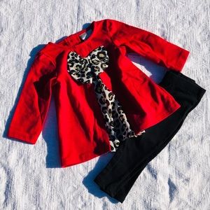 Maggie & Zoe**Gorgeous Baby Outfit Set 3-6 mo. $48